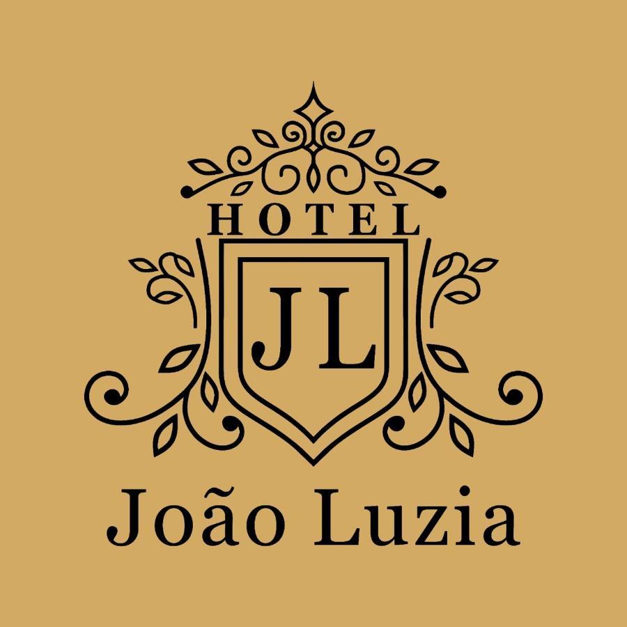 Hotel Joao Luzia Villa Nova de Resende Extérieur photo